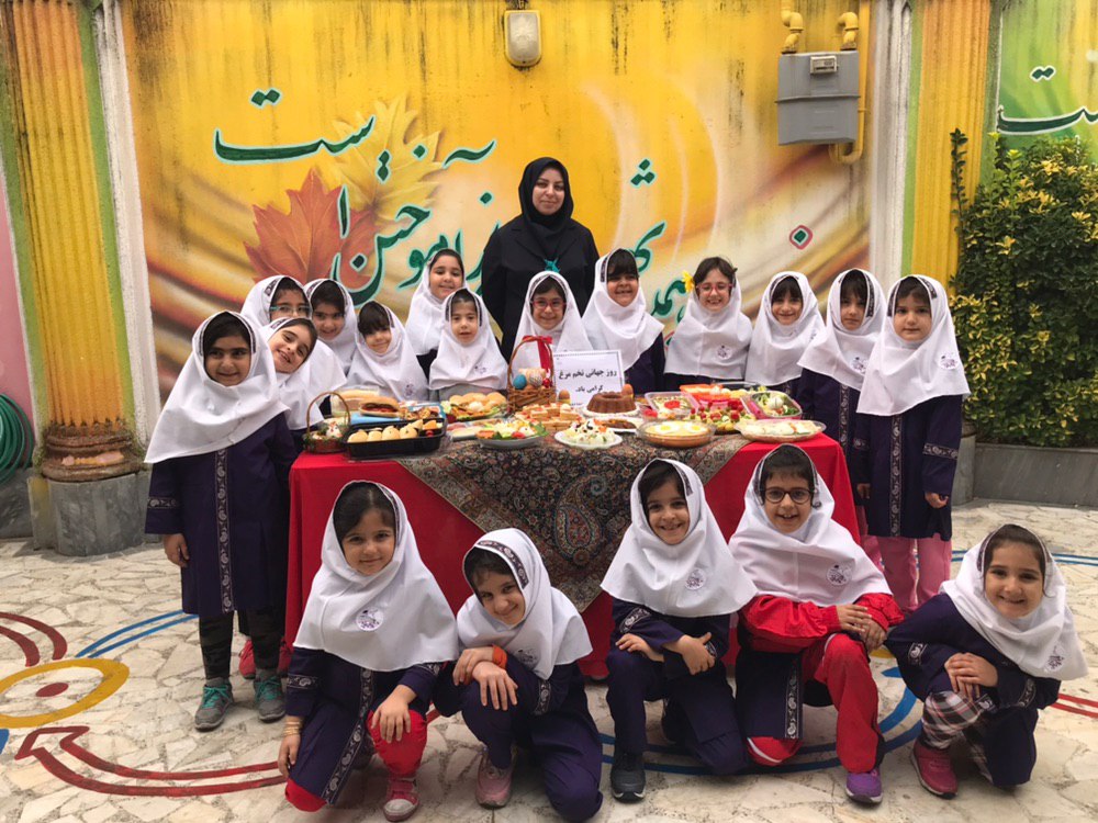 برگزاری جشنواره روز جهانی تخم مرغ در شعبه دو